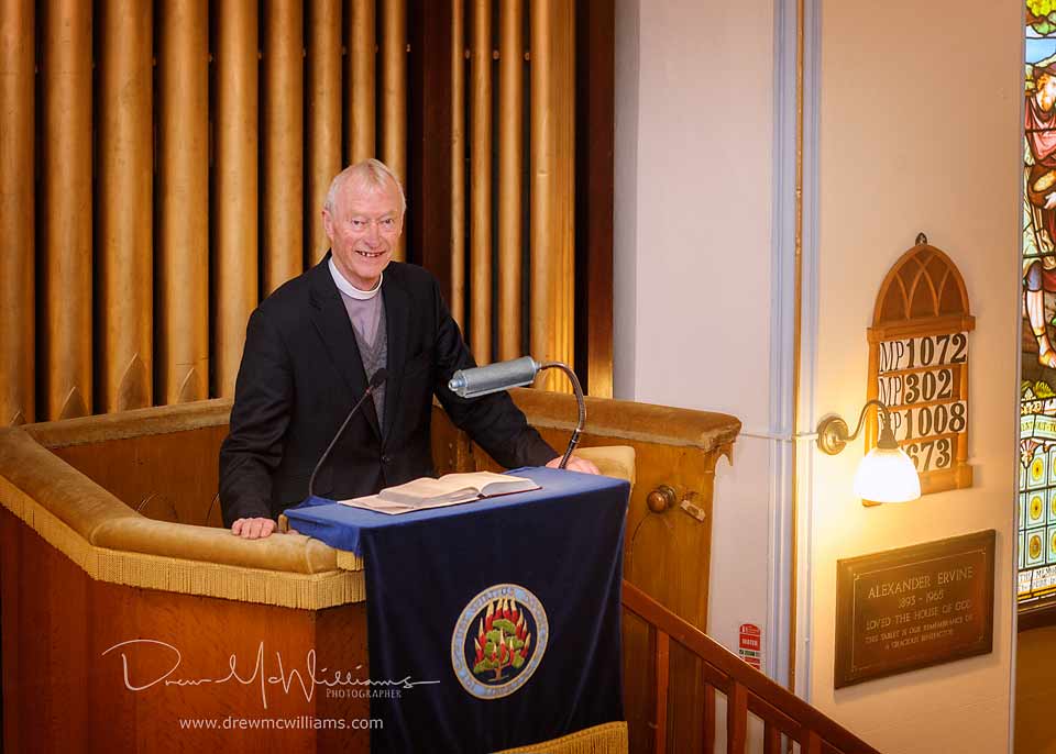 Rev Dr Will Patterson in the pulpit at Dromore NSP Church